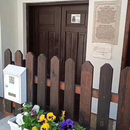 History Unique 3* Veliko Tărnovo