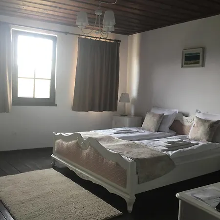 History Unique 3* Veliko Tărnovo