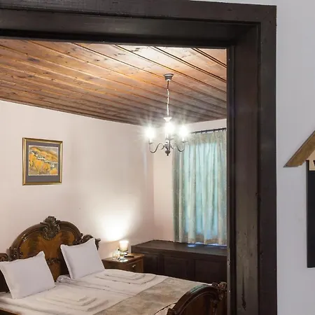 History Unique 3* Veliko Tărnovo