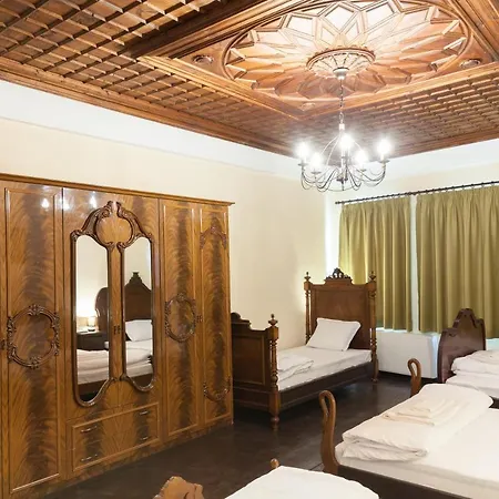 History Unique Pensiune Veliko Tărnovo